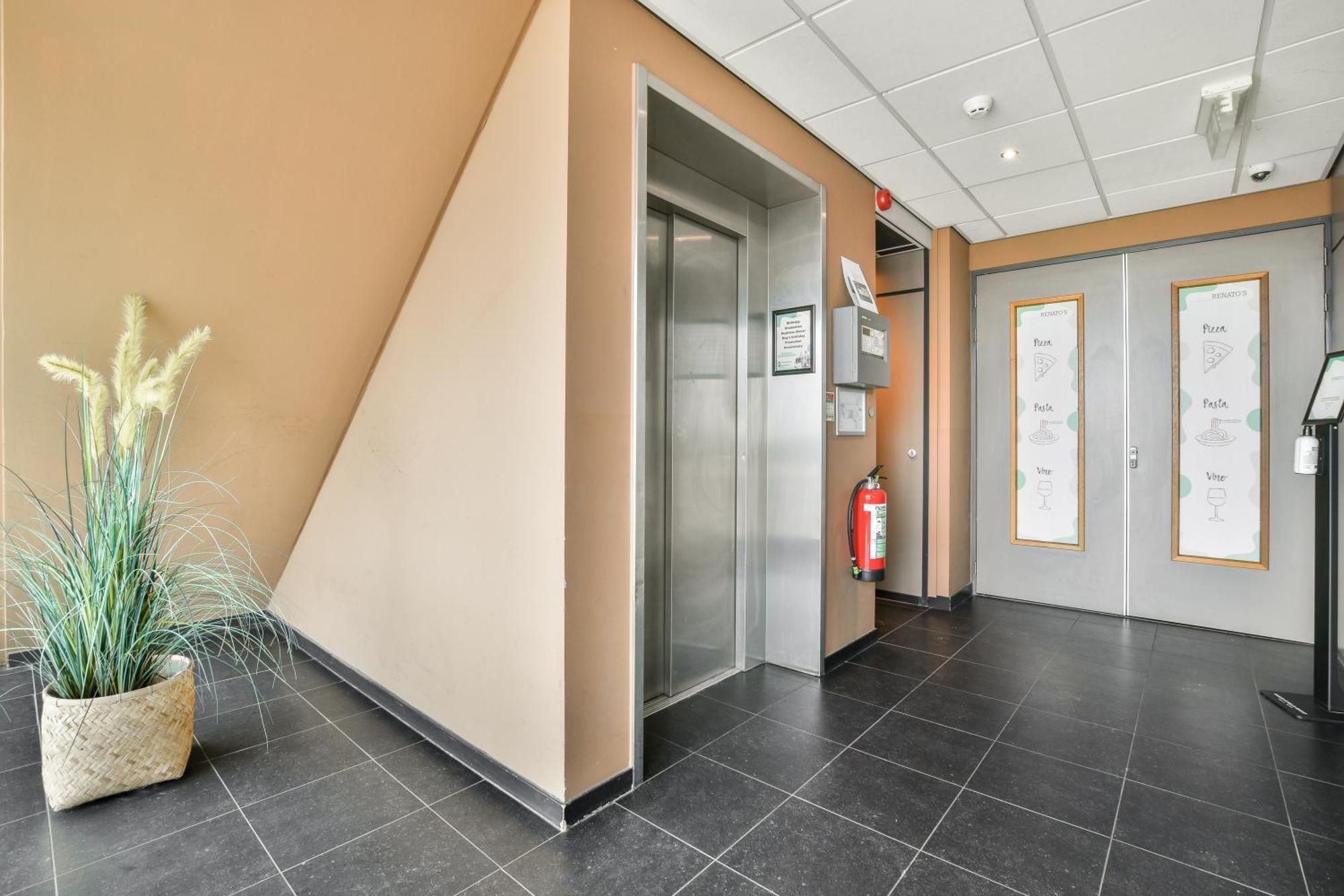 Appartement Met Frontaal Zeezicht In Bloemendaal Exterior foto